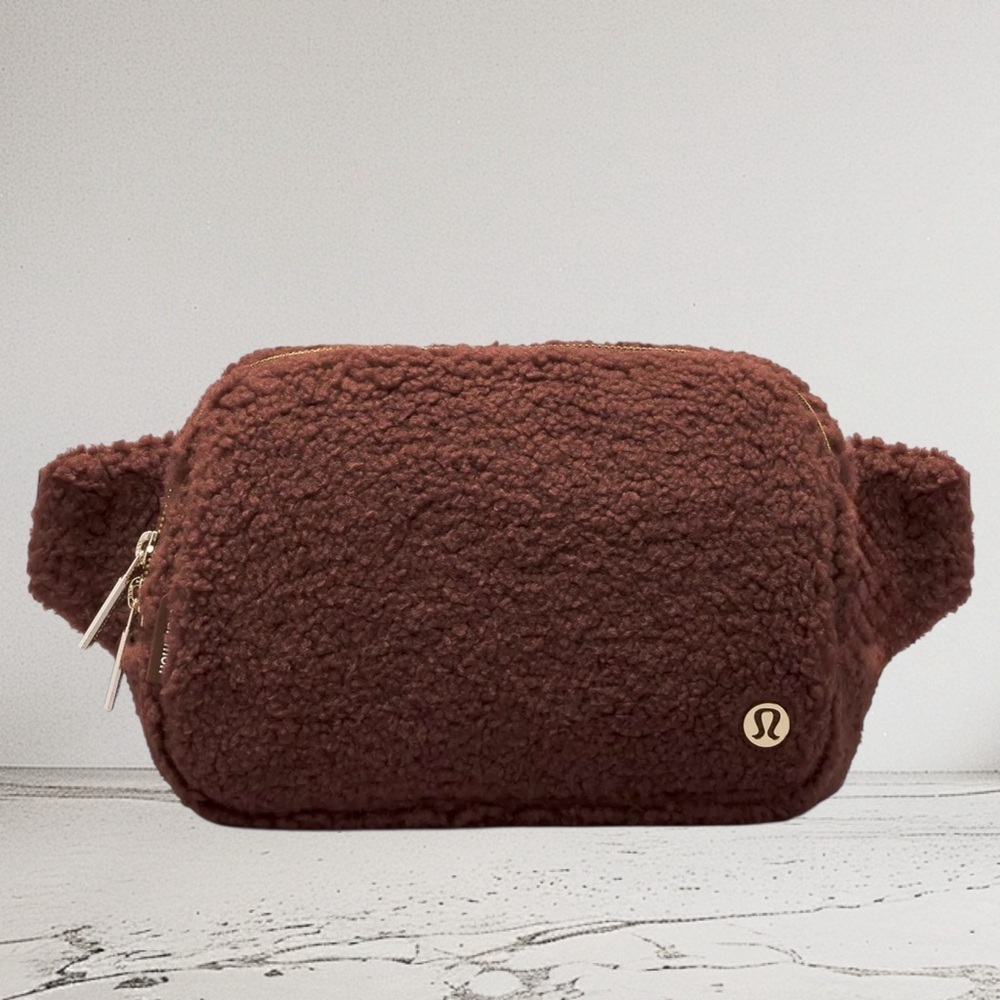 RARE! NEW Lululemon Everywhere Belt Bag *FLEECE Large 2L - Brown Earth/Gold